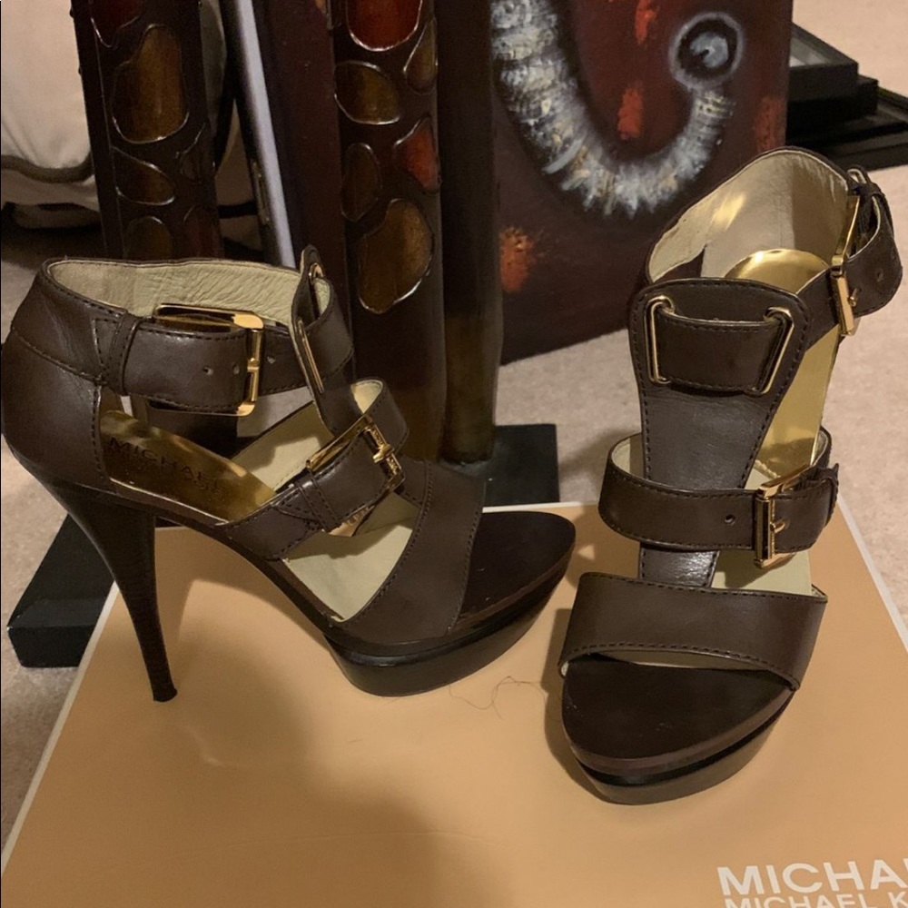 Womens heel